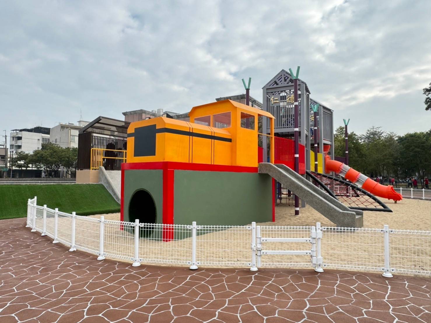 台南仁德公園的第4張圖片